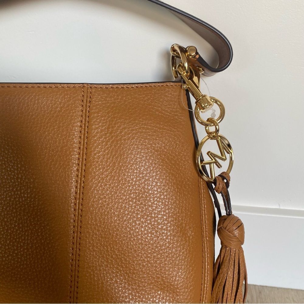 Michael Kors Brooke Large Hobo tote Bag in Acorn NWT - Picture 4 of 10